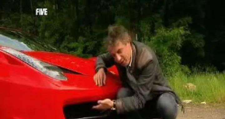 Video: Fifth Gear prova la Ferrari 458 Italia