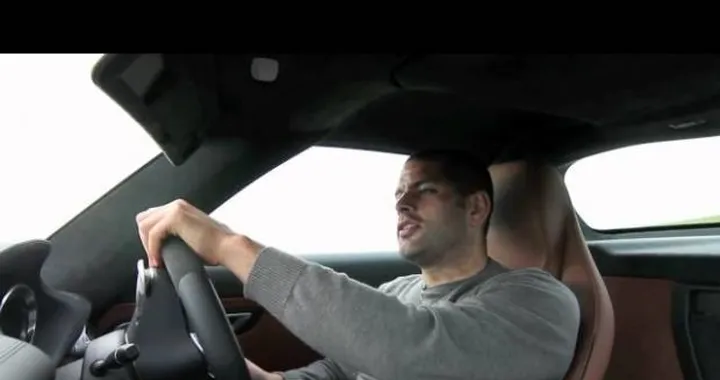 Video: Chris Harris di EVO prova la Mercedes SLS AMG