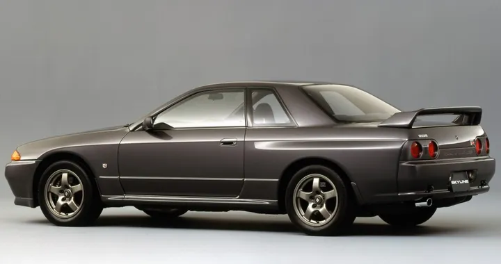 Nissan Skyline GT-R R32: torna come nuova grazie a NISMO