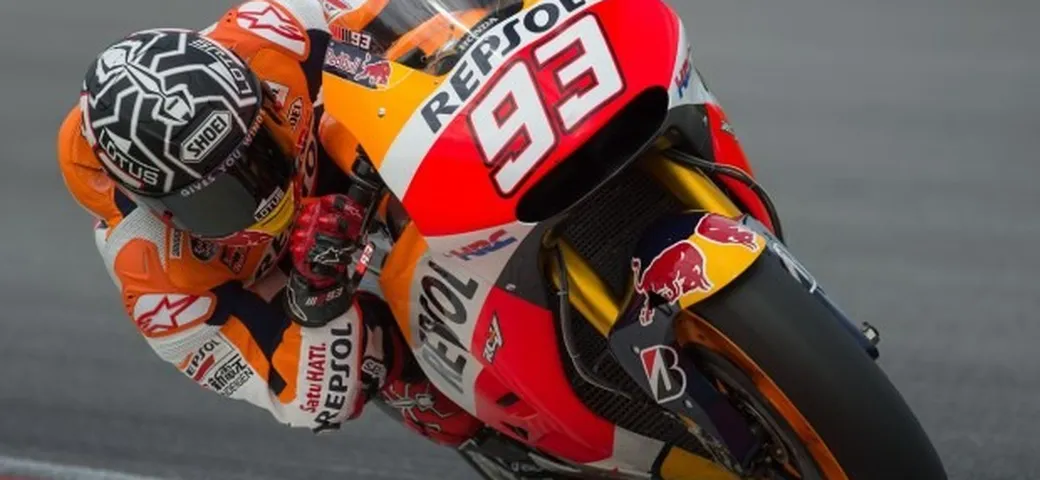 Test MotoGP Sepang 2015: Zampata di Marquez che precede Rossi e Lorenzo nel Day-1 [Foto]