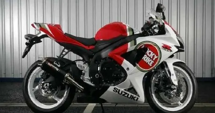 Suzuki GSX-R 750 Kevin Schwantz Replica