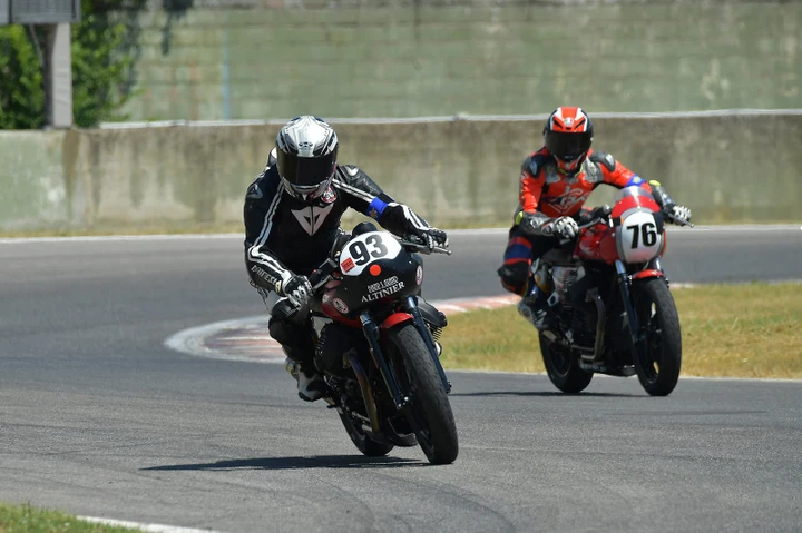 Moto Guzzi Fast Endurance, questo weekend la tappa di Adria