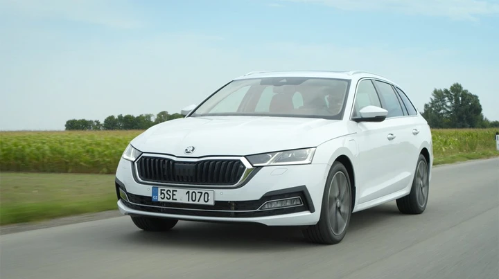 Skoda Octavia Wagon iV plug-in hybrid 2021: prima prova