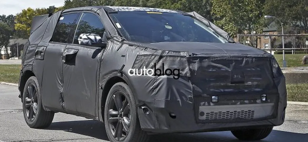 Ford Edge: foto spia ravvicinate