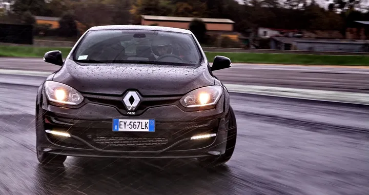 Renault Clio RS Trophy e Megane RS: in pista con i lettori