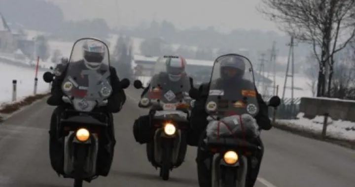 Adventuriders verso Elefantentreffen 2009: avanti tutta!