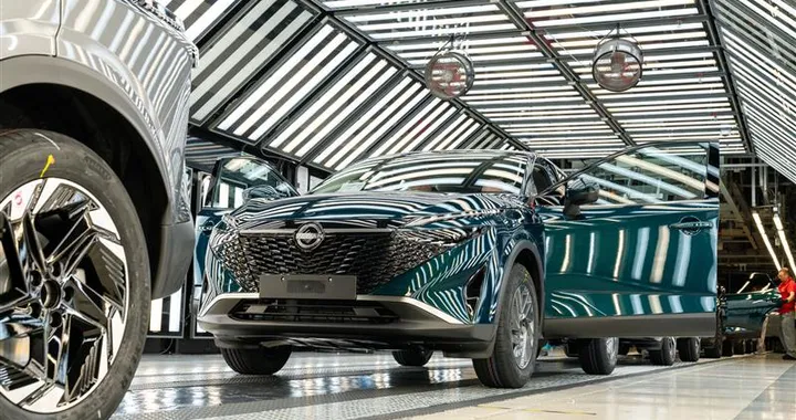 Nissan Qashqai e-Power: il nuovo motore debutta a Sunderland, pronta anche la Leaf