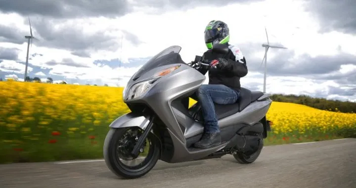 Honda Forza 300: il test di Motoblog