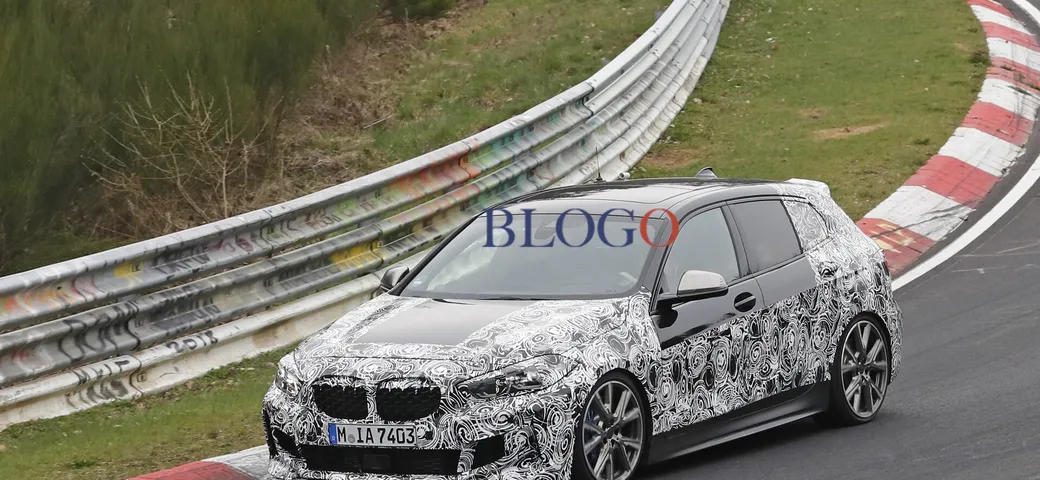 BMW Serie 1: foto spia della nuova M135i