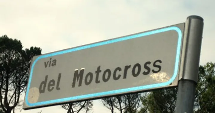 Foto del giorno: La via fangosa