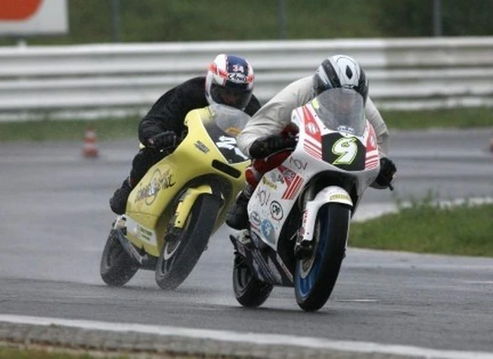 Phaedra Theffo passa al Trofeo Honda 125 GP