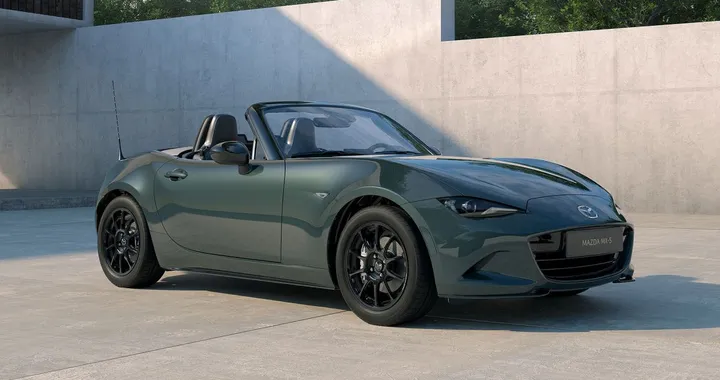 Mazda aggiorna la MX-5, più sportiva, più ricca e con una serie speciale