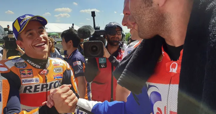 MotoGP Germania: Marquez in pole su Petrucci e Lorenzo