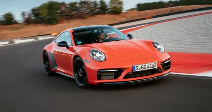 Porsche 911: in arrivo le versioni speciali in chiave sportiva