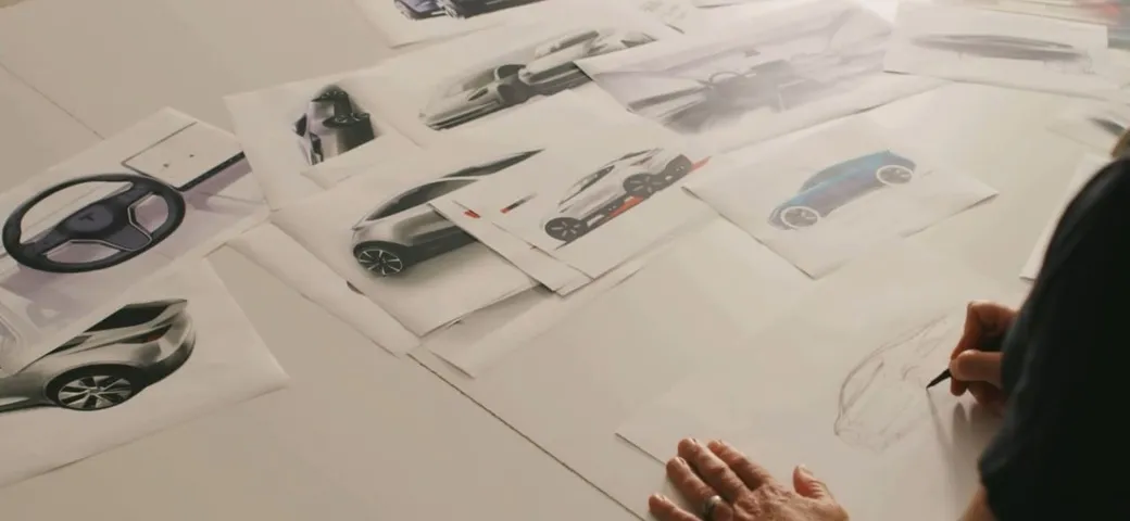 Quante sorprese ci farà Tesla?