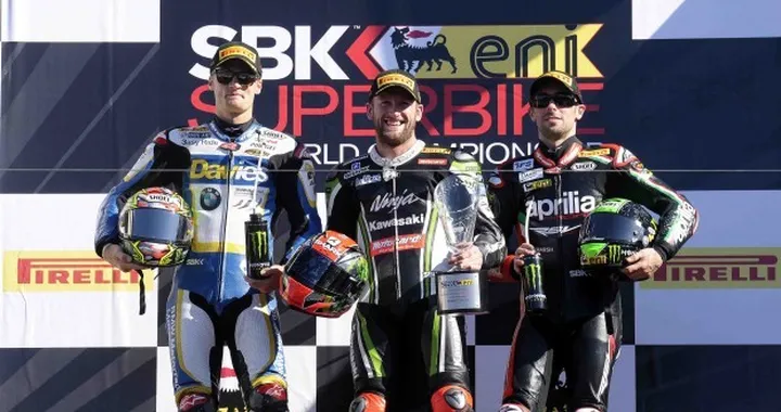 SBK, Laguna Seca: Tom Sykes vince gara 1 ed allunga in classifica