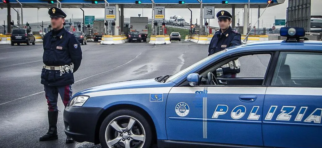 Contromano sull'A12: fermato a Tarquinia