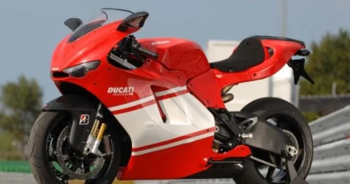 Raduno Mondiale di Desmosedici RR