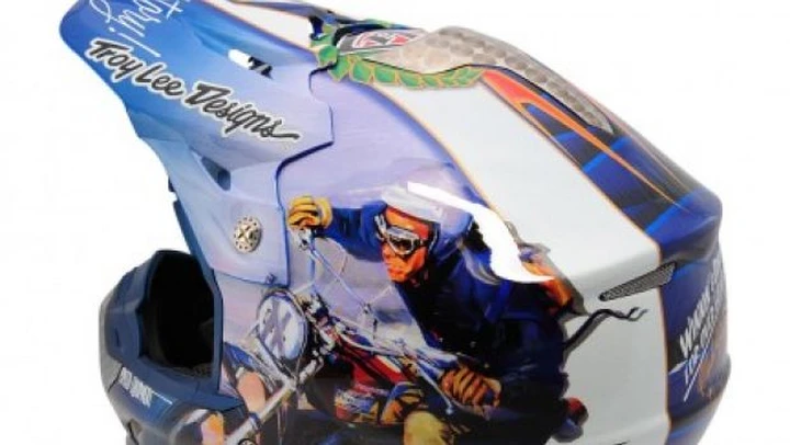 Nuovo casco Troy Lee Design 