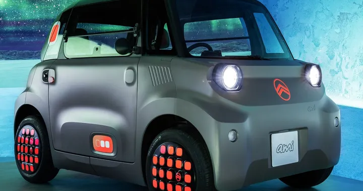 Citroën Ami 2025: il restyling della microcar elettrica si svela al Salone di Parigi