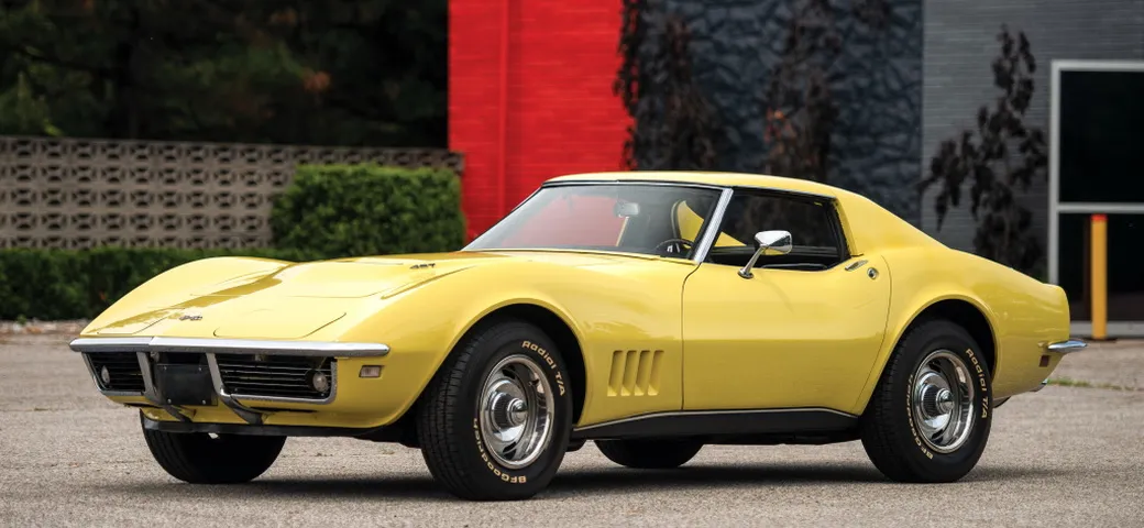 Chevrolet Corvette C3: storia e specifiche del mito americano