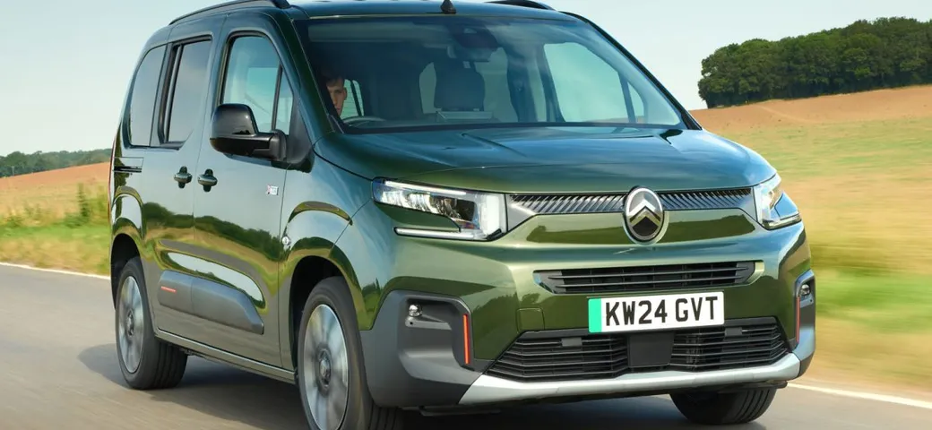 Citroën Berlingo e Spacetourer, svolta gradita: tornano benzina e diesel