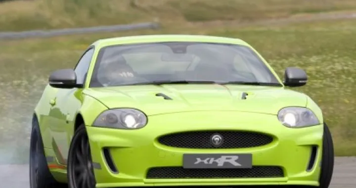 Jaguar XKR Goodwood Special Edition: al Nurburgring sotto gli 8 minuti
