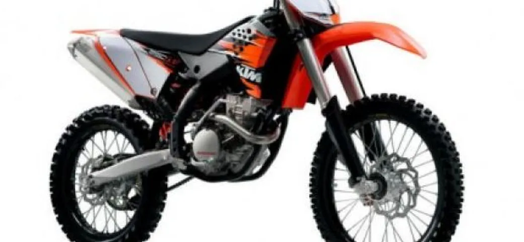 KTM: Svelati i dettagli della gamma EXC e SX 2010