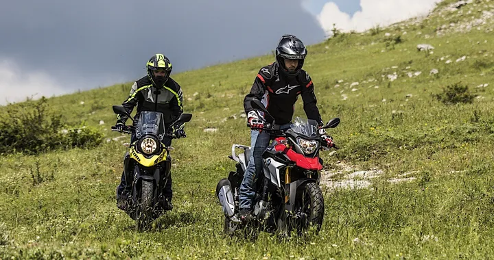 Suzuki V-Strom 250 vs BMW G 310 GS: la prova delle piccole adventure