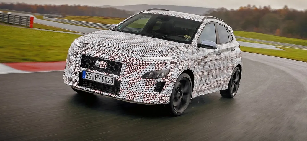 Hyundai Kona N: foto spia ufficiali e primi dettagli