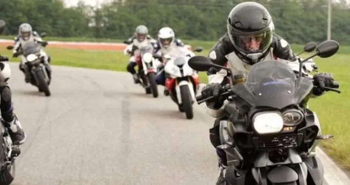 Metzeler Safety Day on Track