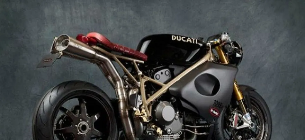Mr. Martini Flash Back Ducati 1098R