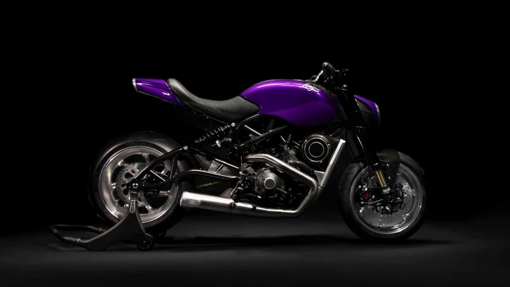Langen LS12: la café racer inglese che vola a turbo velocità