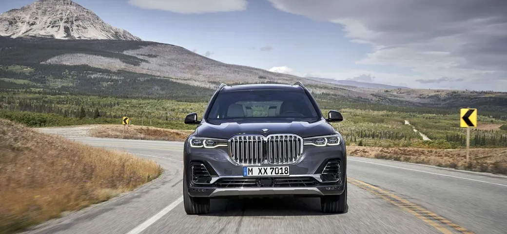 Salone di Los Angeles: BMW presenta il SUV X7