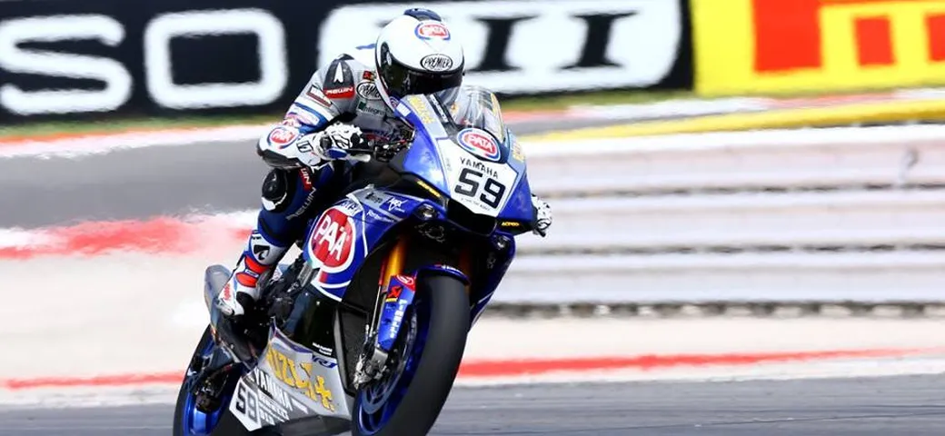 Laguna Seca, ancora Canepa sulla R1 di Guintoli. Il francese si ritira?
