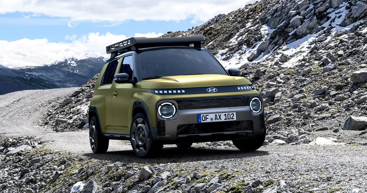 Hyundai INSTER Cross: il city-SUV elettrico che domina strada e natura
