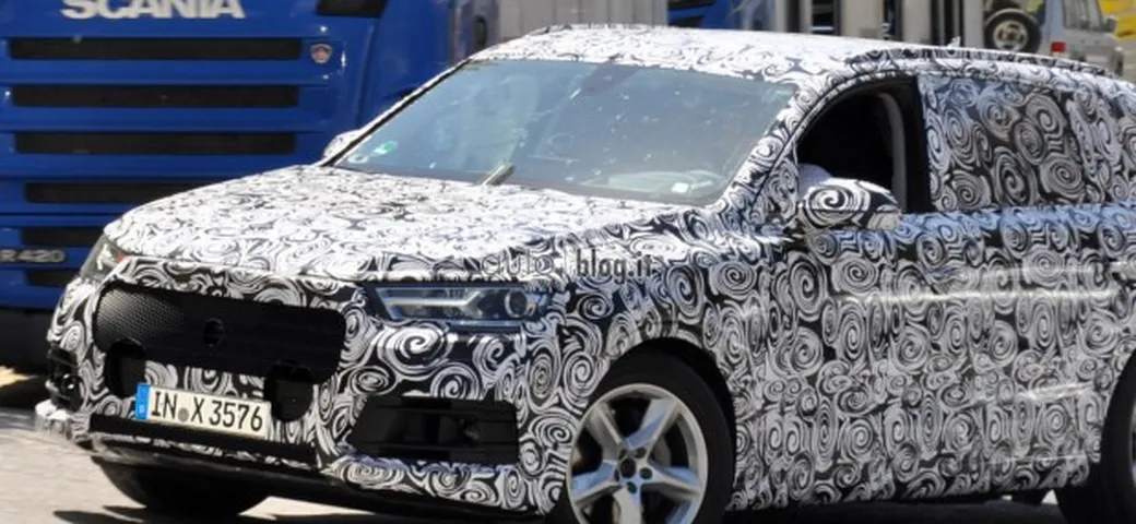 Audi Q7: nuove foto spia del Suv tedesco