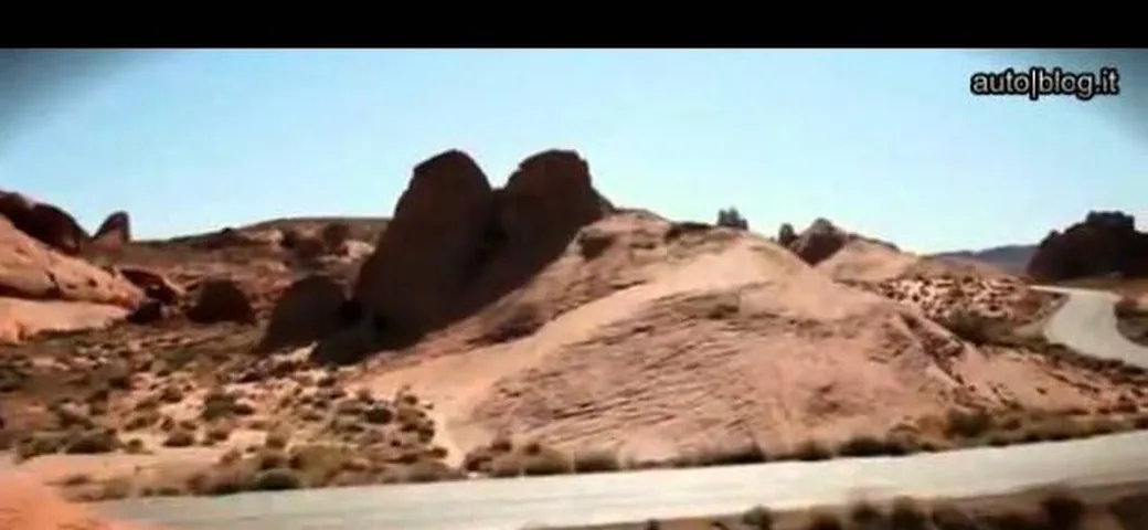 Video: Audi RS5 nel deserto