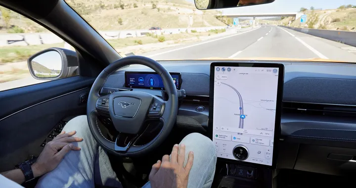 Ford BlueCruise: la guida "Mani Libere" sbarca in Europa in 15 Paesi