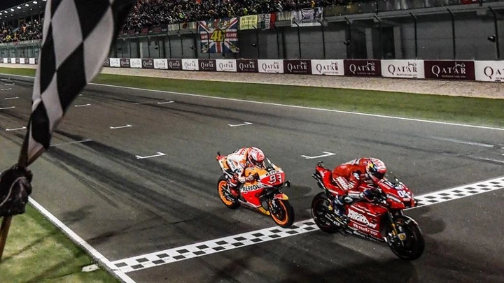 MotoGP: la Honda di Marquez vola a 352 km/h. Viñales 
