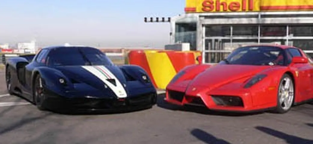 Video dell'unica Ferrari Fxx nera