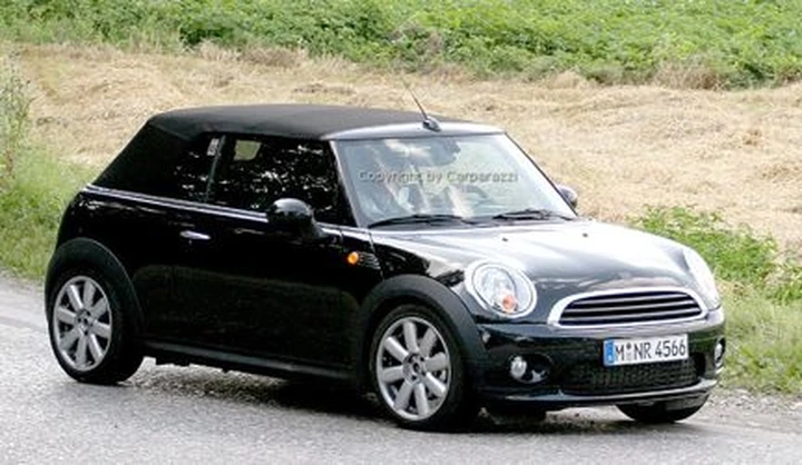 Mini Cooper Cabrio - foto spia