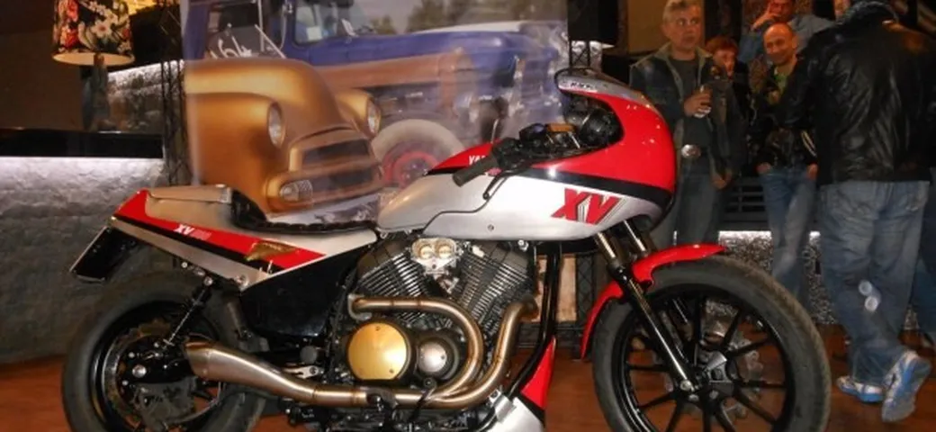 Special Yamaha XV950 LowRide