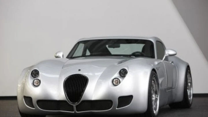 Wiesmann: la MF5 costretta a cambiare motore