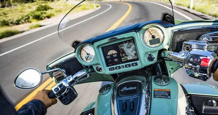Indian Motorcycle Ride Command [Video]