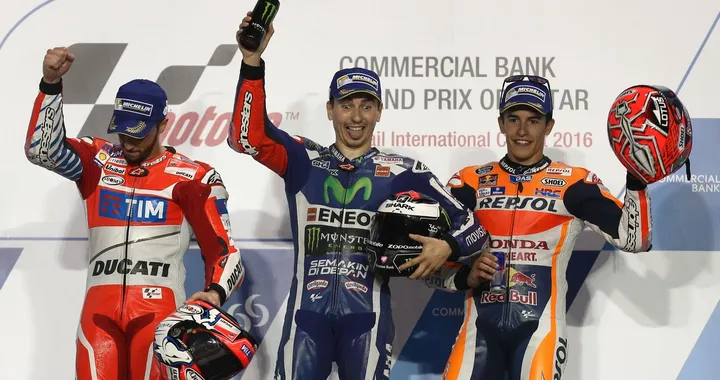 MotoGP Qatar 2016: vince Lorenzo su Dovizioso e Marquez; 4° Rossi [Foto]