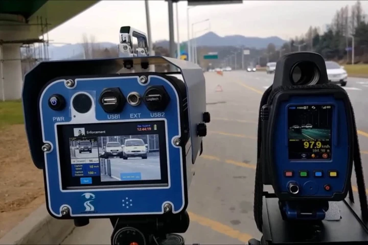 Autovelox TruCam: una nuova misura contro i furbetti del telefonino