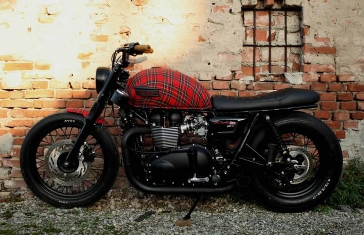 SS9 Via Emilia a EICMA Custom