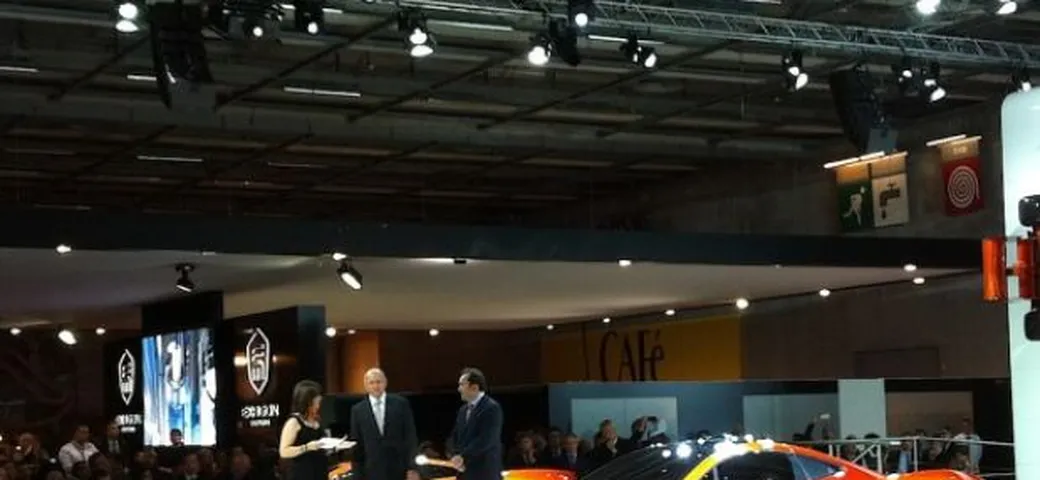 Salone di Parigi 2012 Live: prime immagini sulla McLaren P1 Concept