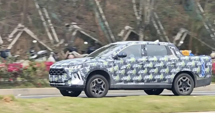 BYD accelera sui pickup: test su strada e via libera alla produzione in Cina